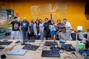 Creatividad y emprendimiento brillan en la presentación final del curso de Corte Láser para Emprendedores