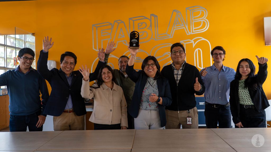 Fab Lab ESAN obtiene reconocimiento en los Triple E Awards 2025
